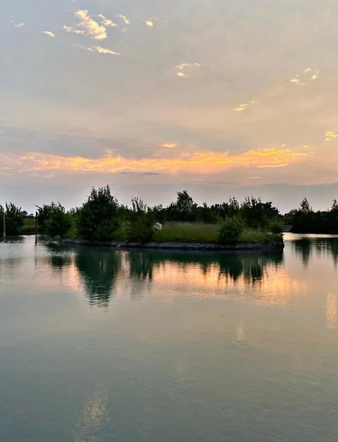 Waterside Lodges Cambridge United Kingdom