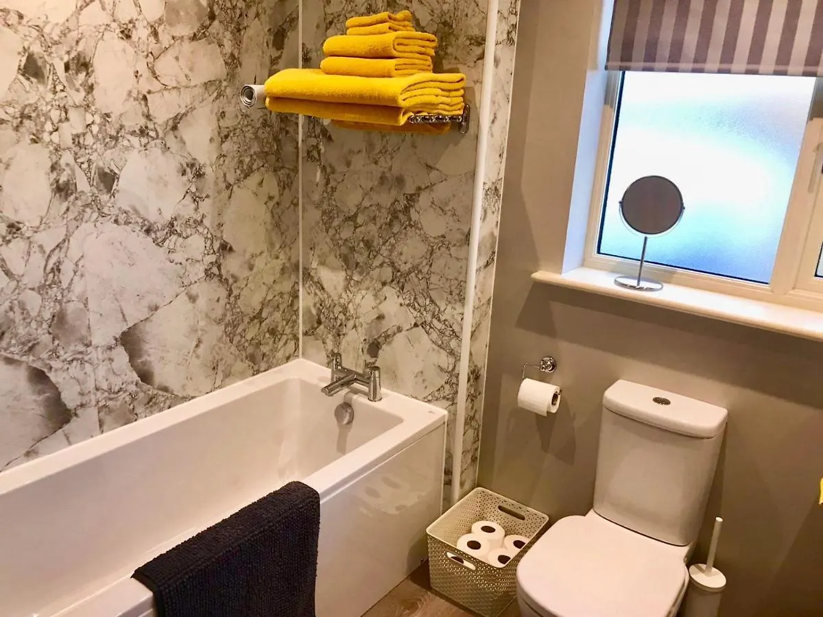 Chalet Waterside Lodges Cambridge